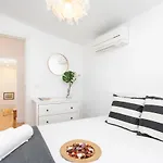 Cosy Alfama Hideout - With Rooftop Terrace Apartmán Lisboa