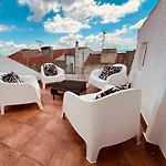 아파트 Cosy Alfama Hideout - With Rooftop Terrace