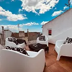 Cosy Alfama Hideout - With Rooftop Terrace 아파트