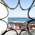 아파트 Cosy Alfama Hideout - With Rooftop Terrace