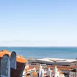 Cosy Alfama Hideout - With Rooftop Terrace 리스본