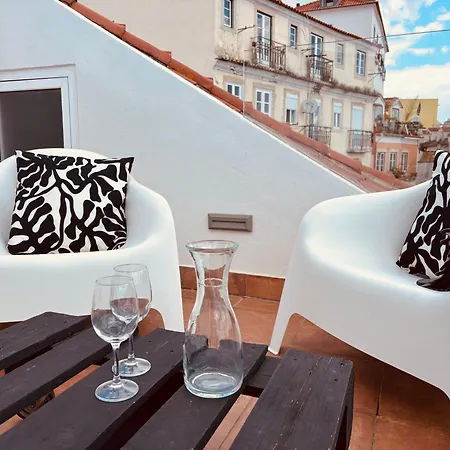 Cosy Alfama Hideout - With Rooftop Terrace * 리스본