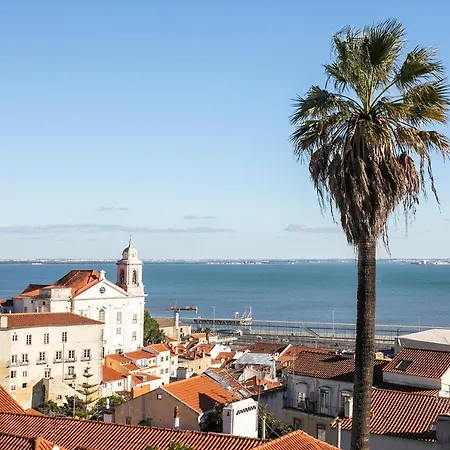 Cosy Alfama Hideout - With Rooftop Terrace Lejlighed Lisboa