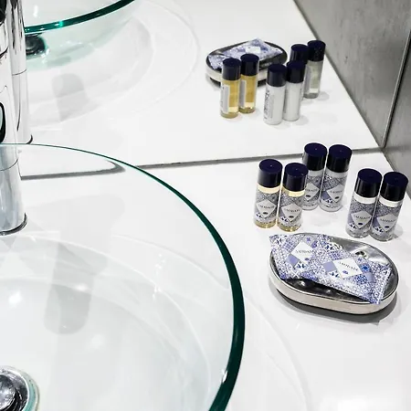 Lägenhet Cosy Alfama Hideout - With Rooftop Terrace Lisboa