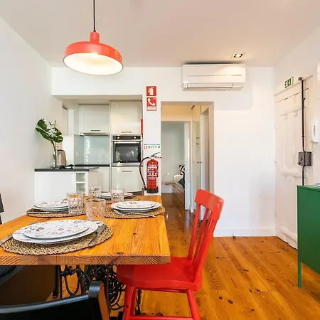 Cosy Alfama Hideout - With Rooftop Terrace Lejlighed Lisboa