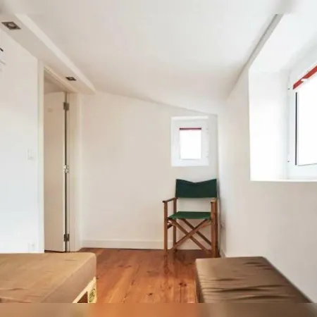 Cosy Alfama Hideout - With Rooftop Terrace Lejlighed *