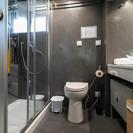 Cosy Alfama Hideout - With Rooftop Terrace *